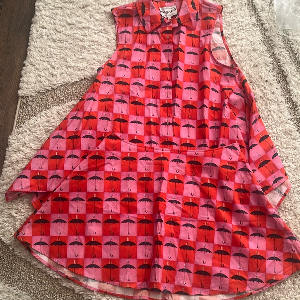 Rene Magritte pink multi color Hegel’s Holiday Handkerchief Top and skirt